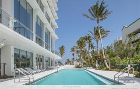 Neubauwohnung – Collins Avenue, Miami, Florida,  Vereinigte Staaten. 3 696 000 €