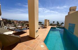 2-zimmer penthaus 100 m² in Estepona, Spanien. 860 000 €
