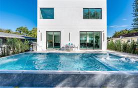 Haus in der Stadt – North Miami Beach, Florida, Vereinigte Staaten. $1 975 000