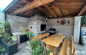 6-zimmer haus in der stadt 240 m² in Pula, Kroatien. 730 000 €