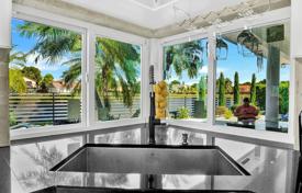 Haus in der Stadt – West End, Miami, Florida,  Vereinigte Staaten. $1 600 000