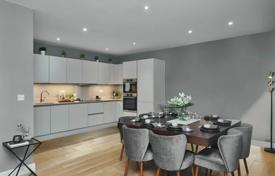 2-zimmer wohnung 76 m² in London, Vereinigtes Königreich. £548 000