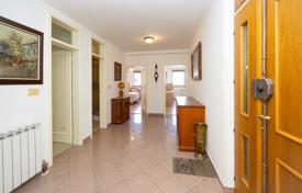2-zimmer wohnung 108 m² in Pula, Kroatien. 275 000 €