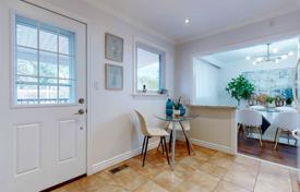 4-zimmer haus in der stadt in Scarborough, Kanada. C$1 695 000