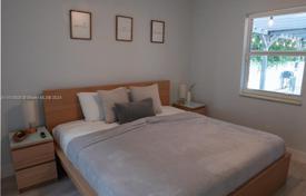 3-zimmer haus in der stadt 137 m² in Miami, Vereinigte Staaten. $760 000