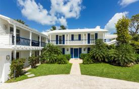 Villa – Miami Beach, Florida, Vereinigte Staaten. 9 335 000 €