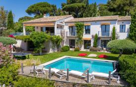 20-zimmer villa in La Croix-Valmer, Frankreich. 25 000 €  pro Woche