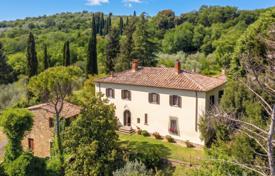 20-zimmer landgut 450 m² in Arezzo, Italien. 1 380 000 €