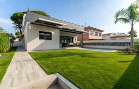 4-zimmer einfamilienhaus 262 m² in Cambrils, Spanien. 1 200 000 €