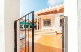 4-zimmer villa 84 m² in Torrevieja, Spanien. 265 000 €