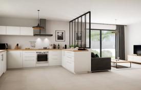 New residential complex with apartments in Antibes, Frankreich. ab 310 000 €