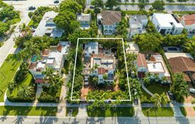 Haus in der Stadt – Miami Beach, Florida, Vereinigte Staaten. $4 500 000