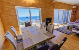 2-zimmer wohnung 105 m² in Petrovac, Montenegro. 330 000 €