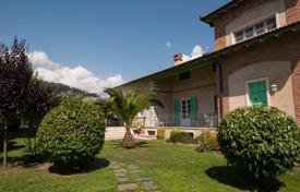 Villa – Querceta, Toskana, Italien. 9 800 €  pro Woche