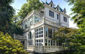 27-zimmer villa in Luino, Italien. 2 950 000 €