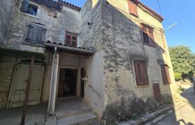 6-zimmer haus in der stadt 107 m² in Galižana, Kroatien. 120 000 €