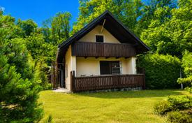 2-zimmer einfamilienhaus 81 m² in Radovljica, Slowenien. 348 000 €