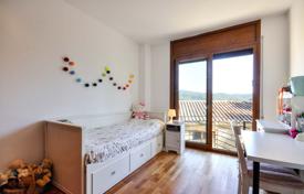 Haus in der stadt 392 m² in Gironès, Spanien. 235 000 €