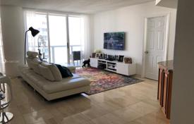 Wohnung – Collins Avenue, Miami, Florida,  Vereinigte Staaten. 693 000 €