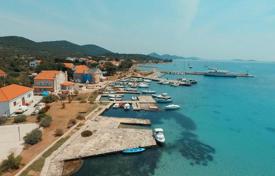 Grundstück in Zadar, Kroatien. 73 000 €