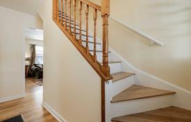 4-zimmer haus in der stadt in Etobicoke, Kanada. C$1 455 000