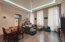 3-zimmer wohnung 75 m² in Altstadt von Tiflis, Georgien. $165 000
