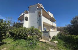 7-zimmer haus in der stadt 370 m² in Kastela, Kroatien. 675 000 €