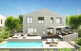 Grundstück in Malinska, Kroatien. 180 000 €