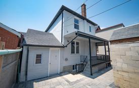 8-zimmer haus in der stadt in York, Kanada. C$1 461 000