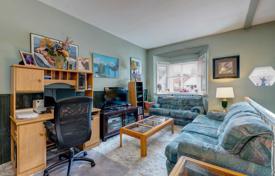 2-zimmer haus in der stadt in East York, Kanada. C$1 332 000