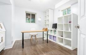 9-zimmer haus in der stadt in Scarborough, Kanada. C$1 609 000