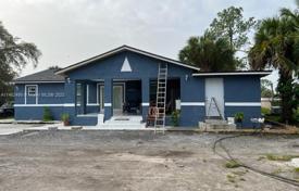 Haus in der Stadt – Hendry County, Florida, Vereinigte Staaten. $470 000
