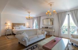 Villa – Mougins, Côte d'Azur, Frankreich. 17 500 €  pro Woche