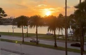 Eigentumswohnung 53 m² in Miami Beach, Vereinigte Staaten. $357 000