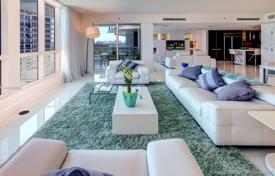4-zimmer wohnung 236 m² in Miami Beach, Vereinigte Staaten. 2 671 000 €