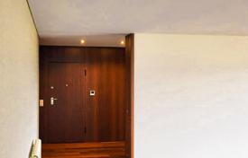 3-zimmer wohnung 120 m² in Porto, Portugal. 340 000 €