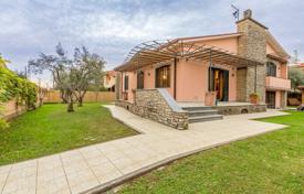 5-zimmer villa in Forte dei Marmi, Italien. 4 200 €  pro Woche
