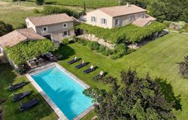 13-zimmer villa in Saint-Saturnin-lès-Apt, Frankreich. 2 690 000 €