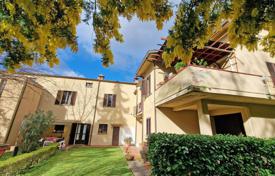 Villa – Arezzo, Toskana, Italien. 1 070 000 €