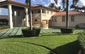 Haus in der Stadt – West End, Miami, Florida,  Vereinigte Staaten. $2 395 000