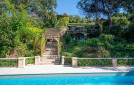6-zimmer villa in Saint-Tropez, Frankreich. 35 000 €  pro Woche