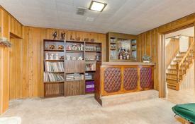 4-zimmer haus in der stadt in Scarborough, Kanada. C$1 468 000