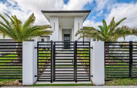 Haus in der Stadt – West End, Miami, Florida,  Vereinigte Staaten. $2 950 000