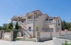 18-zimmer haus in der stadt 329 m² in Vodice, Kroatien. 770 000 €