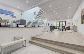 11-zimmer haus in der stadt in Scarborough, Kanada. C$2 153 000