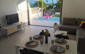 3-zimmer villa 185 m² in Alicante, Spanien. 500 000 €