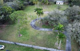 Grundstück – Miami, Florida, Vereinigte Staaten. 2 532 000 €