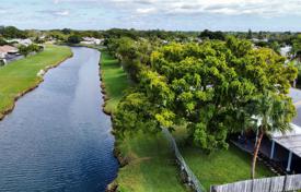 Haus in der Stadt – Cutler Bay, Miami, Florida,  Vereinigte Staaten. $415 000