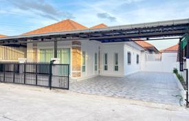 Einfamilienhaus – Pattaya, Chonburi, Thailand. 101 000 €