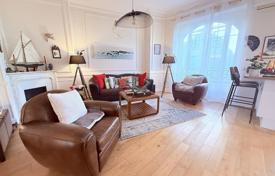 4-zimmer wohnung 104 m² in Le Carré d'Or, Frankreich. 1 020 000 €